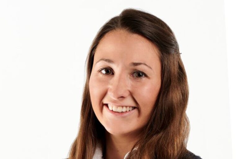 cubukcu-quadrat_549_large_CdKwsf-yhI-Mobile